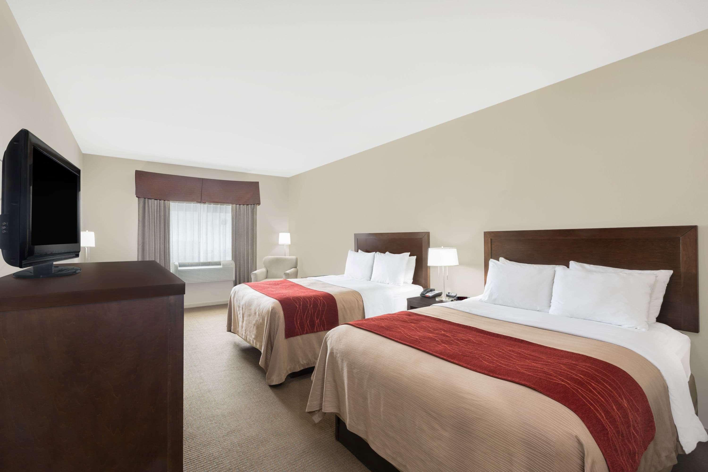 Baymont By Wyndham Columbus Hotel Buitenkant foto